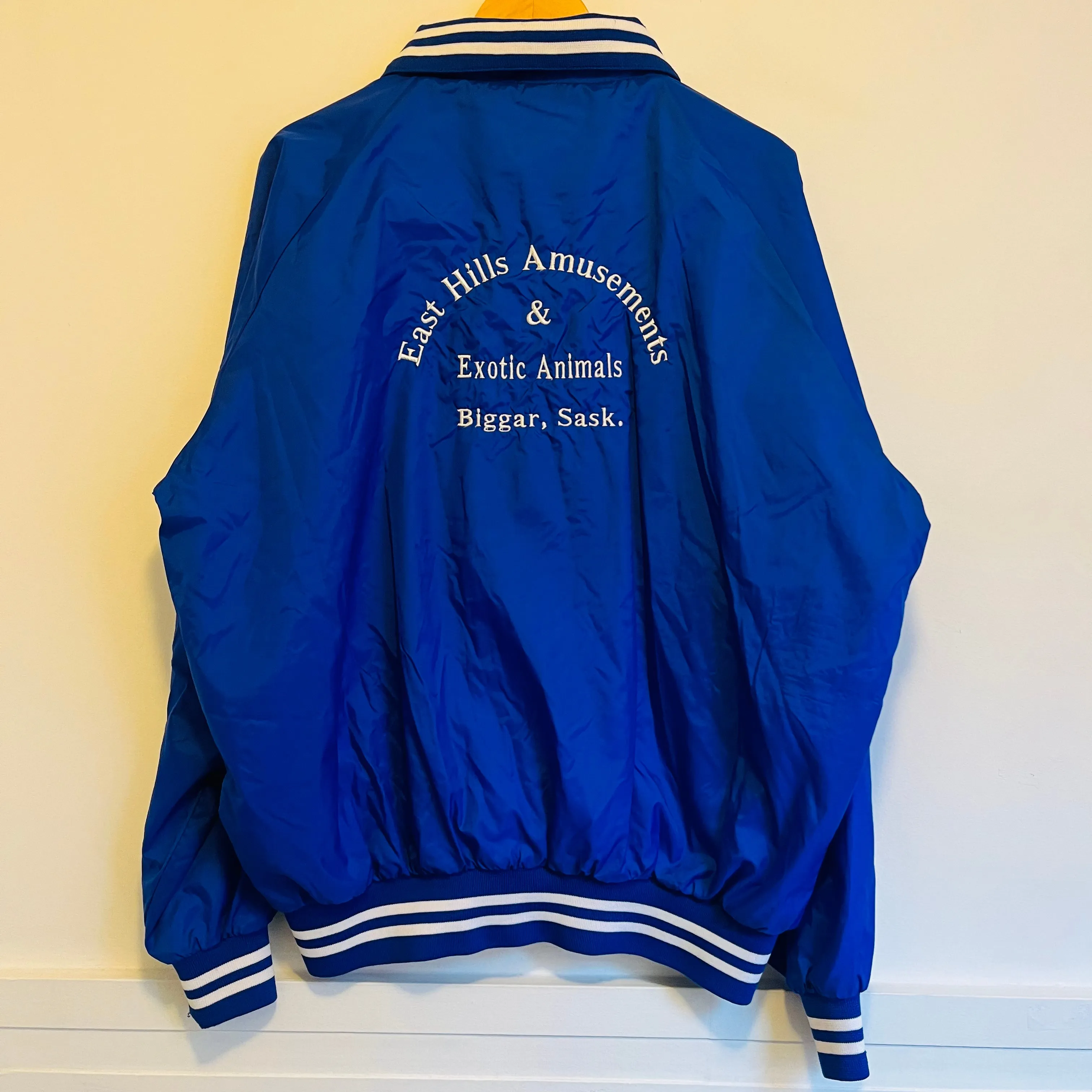 Blue Zoo Windbreaker | XXL