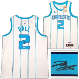 Charlotte Hornets LaMelo Ball Autographed White Nike Swingman Jersey Size L Beckett BAS QR Stock #209486