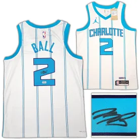 Charlotte Hornets LaMelo Ball Autographed White Nike Swingman Jersey Size M Beckett BAS QR Stock #209485