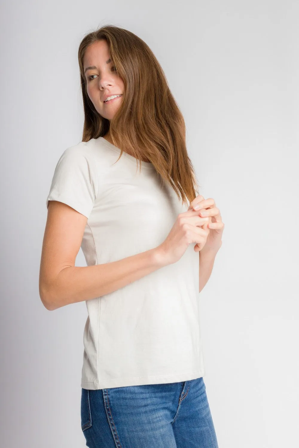 Daffodil Unbranded | Women's Anti-Stain Logo-less Pocket-less Tee