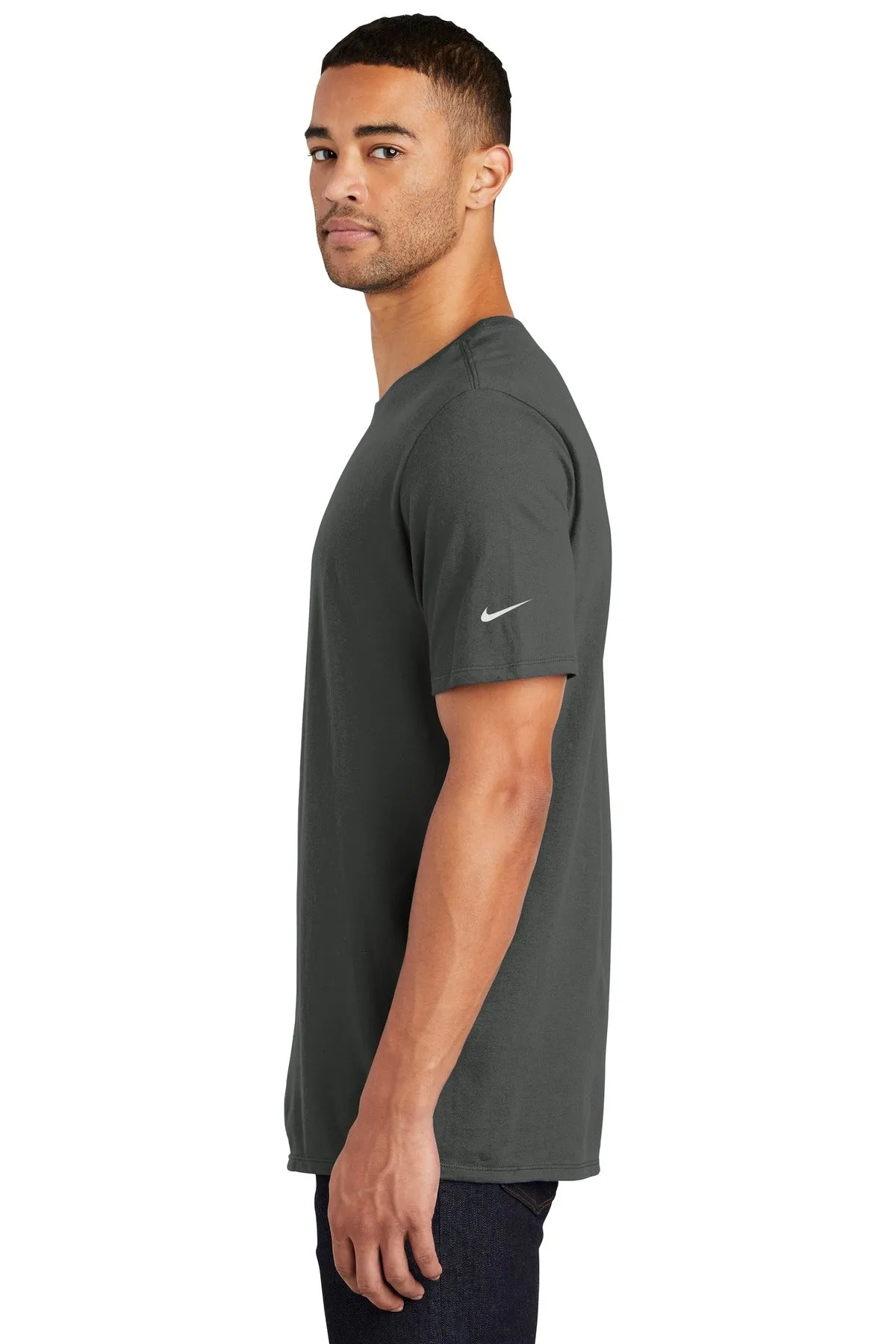 Nike Core Cotton Tee. NKBQ5233