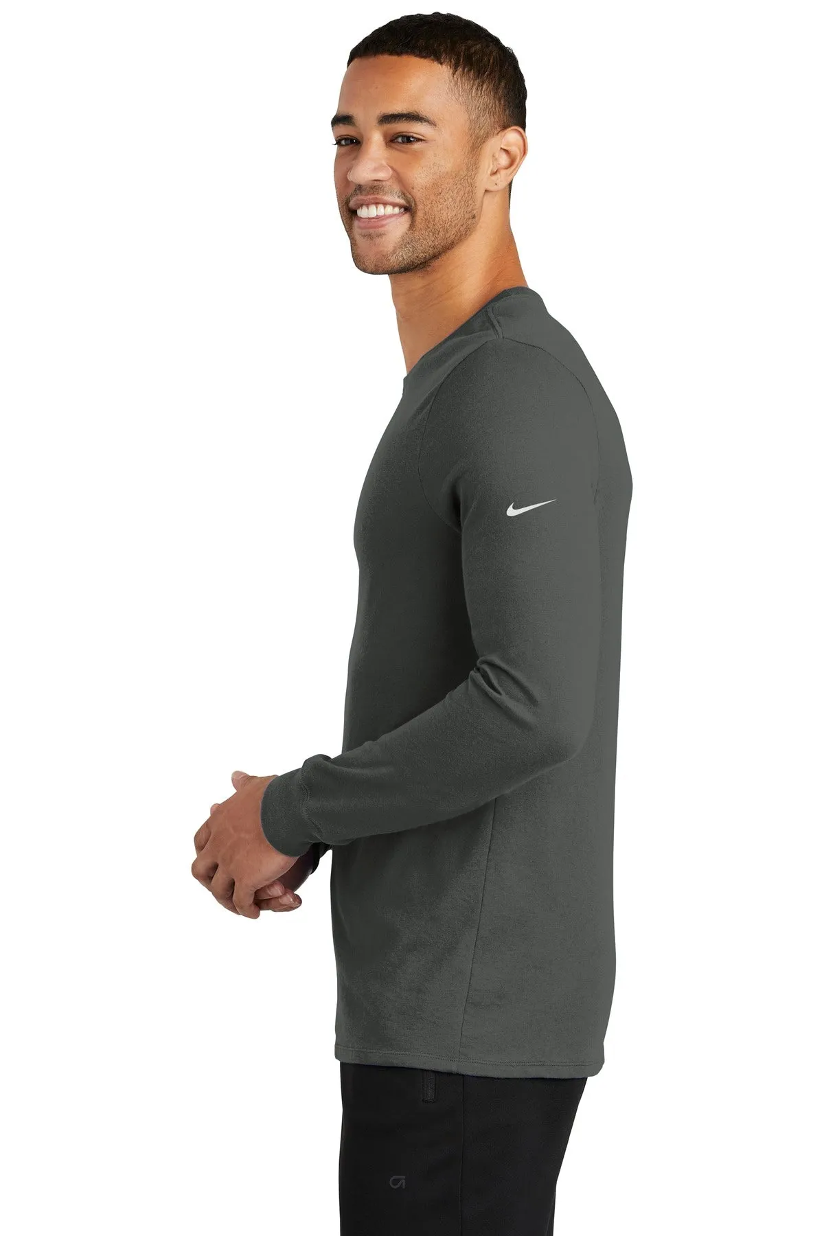 Nike Dri-FIT Cotton/Poly Long Sleeve Tee. NKBQ5230