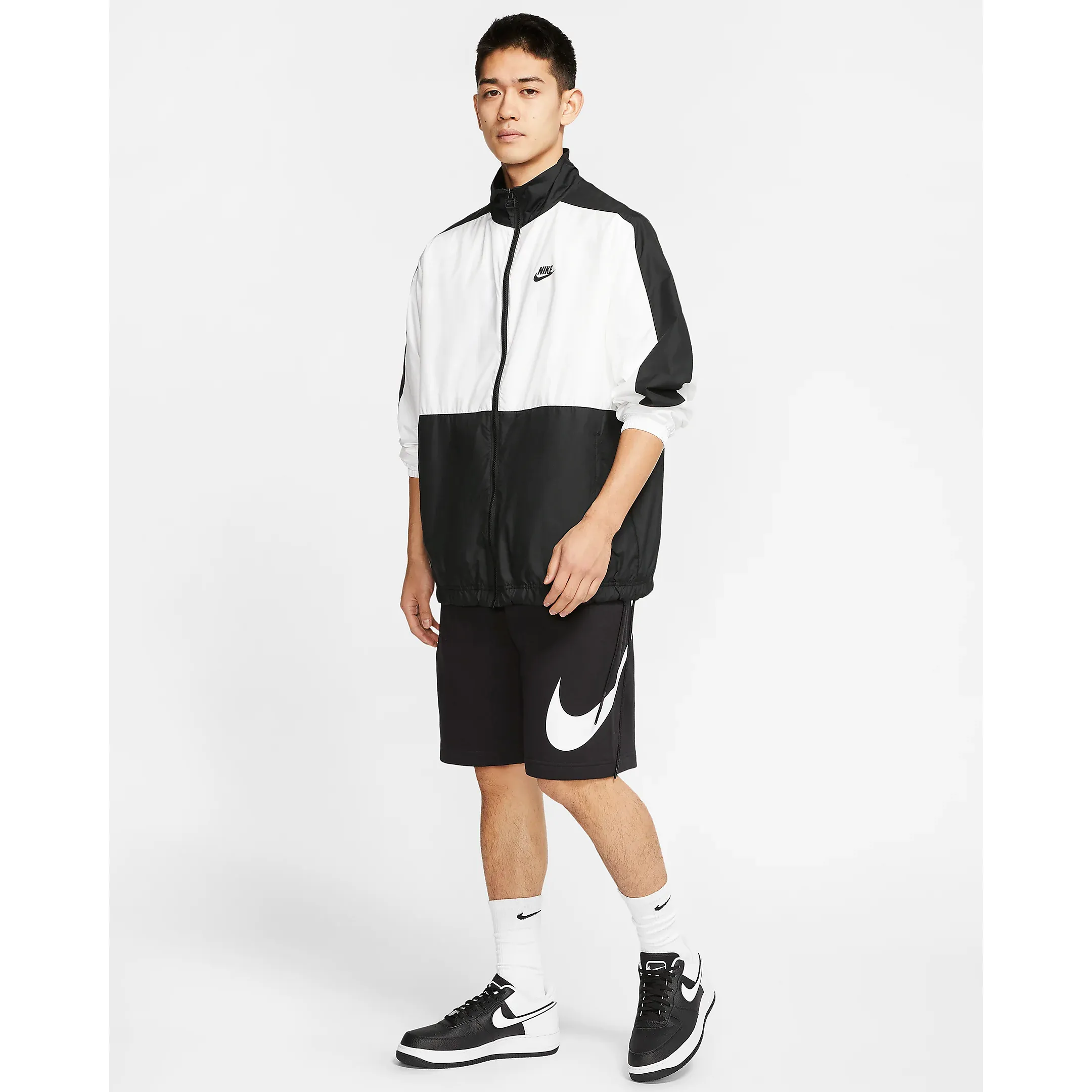 Nike Men's Sportswear Club Graphic Shorts - Black / White