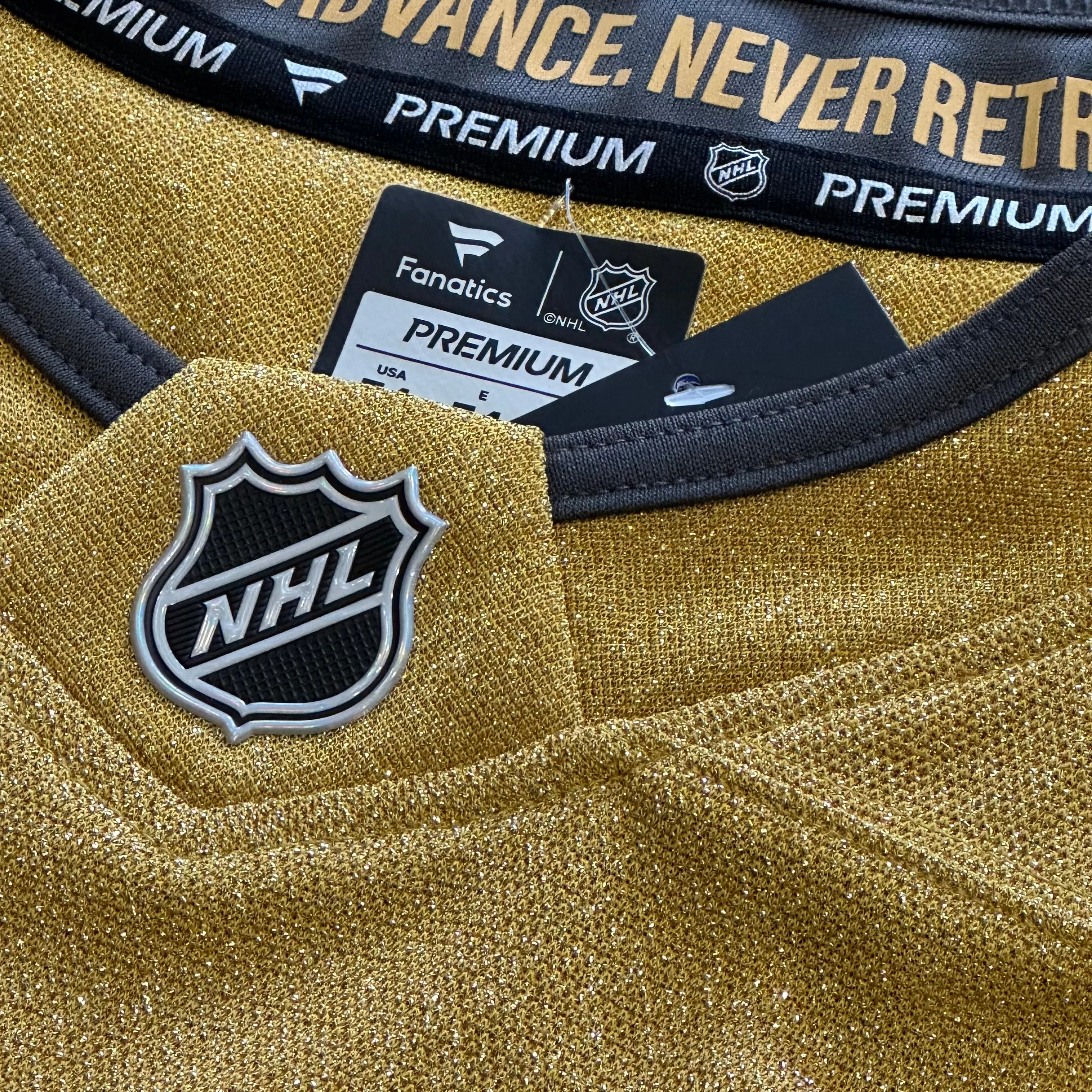 Vegas Golden Knights Premium Hill Jersey - Gold ***