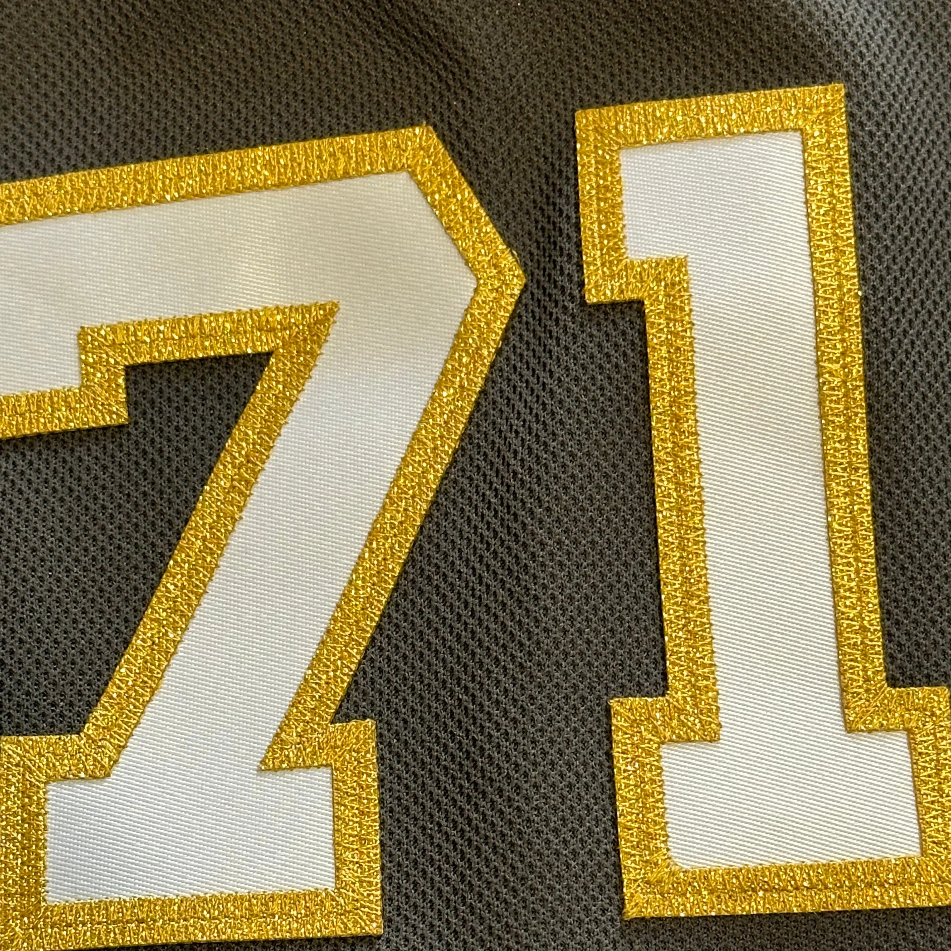 Vegas Golden Knights Premium Karlsson Jersey - Gold ***